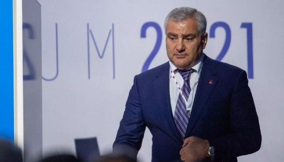 Самвел Карапетян подал судебный иск против провластного активиста за клевету