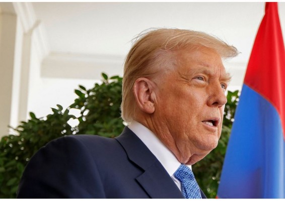 Дональд Трамп заявил, что ему нравится останавливать войны