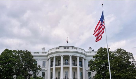 WSJ: в Белом доме признали, что США давят на Украину больше, чем на Россию