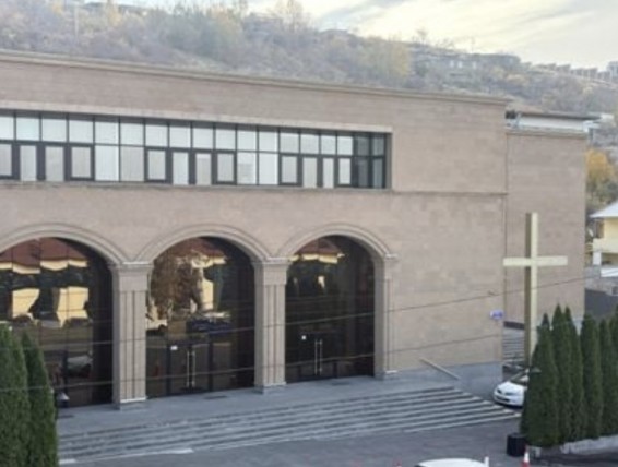 «Слово жизни»: Имевшая место в вестибюле церкви поножовщина произошла на бытовой почве