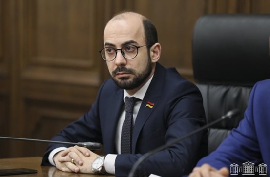 Նիկոլ Փաշինյանը ՀՀ այն ղեկավարն է, ով իր անձը դրել է զոհասեղանին. Արթուր Հովհաննիսյան