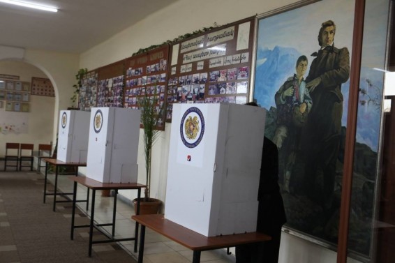 Վաղարշապատի ընտրությունների պատկերը պարզապես խայտառակություն է. Փաստաբան