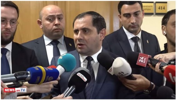 Разъяснение главы МО Армении: Планируется ли повышение зарплаты для офицерского состава с 1 января?