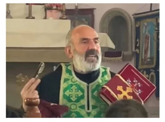 Иерей: Из СНБ Армении меня попросили не упоминать имени Католикоса во время Литургии – я отказался