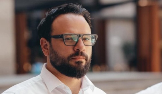 Փաստաբան Ալեքսանդր Կոչուբաևի խափանման միջոց՝ բացակայելու արգելքը վերացվեց