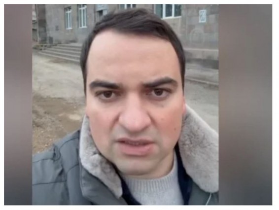 «По-нашему»: Власти закрывают школы в Сюнике