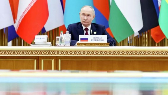 Путин встретился в Ашхабаде с президентом Ирака