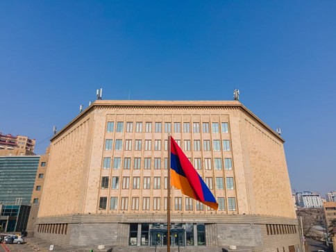 Անվտանգության նկատառումներից ելնելով՝ Ամերիկյան համալսարանում դասերը մարտի 30-ին կանցկացվեն առցանց