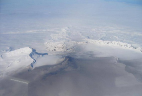 NYT. Արկտիկան Ալյասկայի եւ Թեքսասի մակերեսի չափով սառույց է կորցրել