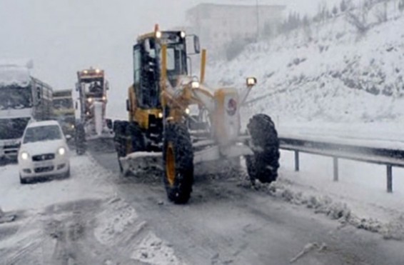 Բքի և անբավարար տեսանելիության պատճառով դժվարանցանելի է Վարդենյաց լեռնանցքը