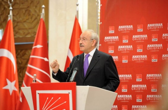 Թուրքիայում ընդդիմադիր առաջնորդը խորհուրդ է տվել Էրդողանին լիրայի վերածել իր «գողացած և կոշիկի տուփերում պահած» դոլարները