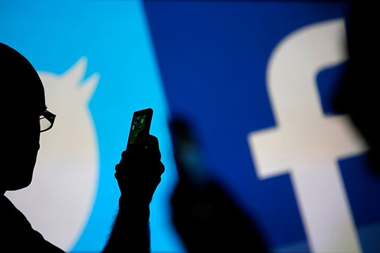 Եվրահանձնաժողովը Facebook-ին և Twitter-ին կոչ է արել շուտափույթ միջոցներ ձեռնարկել «թշնամանքի լեզվի» դեմ
