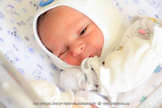 Նոյեմբերի 25-ից դեկտեմբերի 1-ը մայրաքաղաքում ծնվել է 430 երեխա