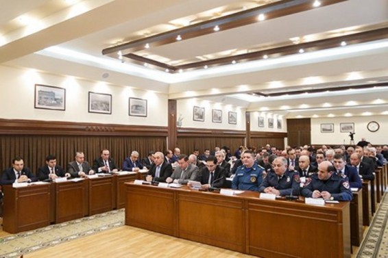 Երևանի քաղաքապետարանը հրապարակել է վերահսկողություն իրականացնող պաշտոնյաների հեռախոսահամարները