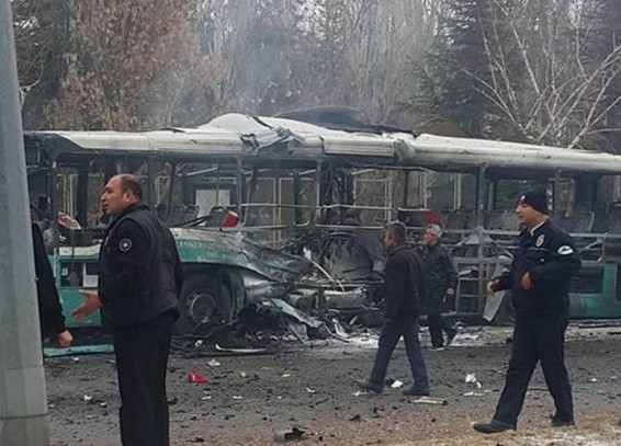 Թուրքիայի Կայսերի քաղաքում ավտոբուս է պայթեցվել, կան զոհեր