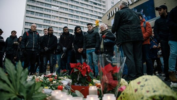 Мусульмане Германии провели акцию против террора