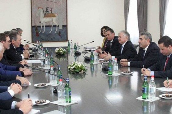 Նալբանդյանն ընդունել է ՌԴ Պետդումայի պատվիրակությունը