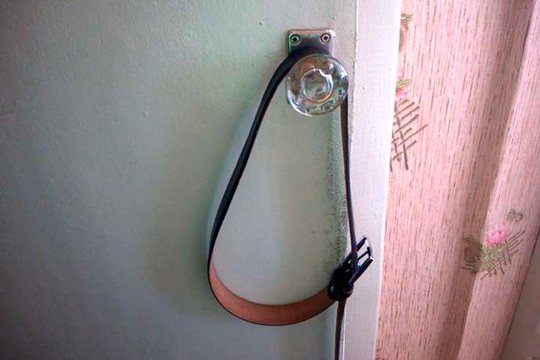 Ինքնասպանություն Գյումրիում. 69-ամյա տղամարդը կախվել է լոգարանի դռնից