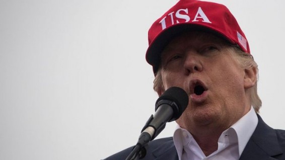 Трамп обсудит санкции и обвинения против России с разведкой США