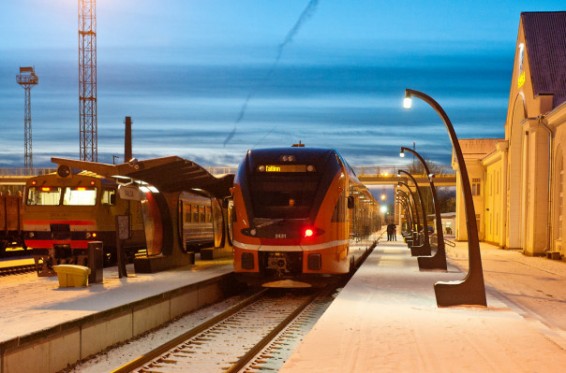 Լիտվայում ծայրահեղ ցուրտ եղանակի պատճառով խախտվել է գնացքների երթևեկությունը