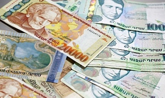Վարչապետը կրկին պահանջել է պետունեցվածքից ավելի շատ փող հավաքել