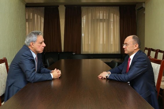 Կայացել է Սեյրան Օհանյան-Վարդան Օսկանյան հանդիպումը