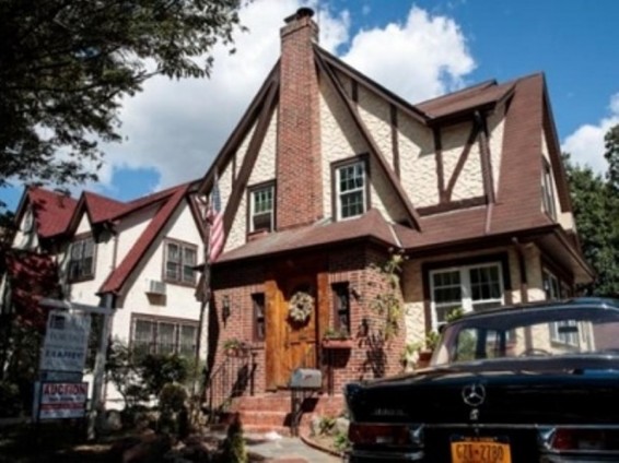 Թրամփի մանկության տունը նորից աճուրդի են հանել