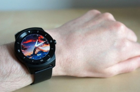 Google-ի նոր Android Wear 2.0 օպերացիոն համակարգը կներկայացվի փետրվարի 9-ին
