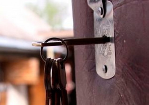 Փրկարարները բացել են բնակարանի դուռը