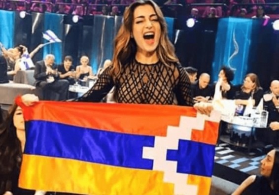 Շատ էլ ճիշտ է արել, գուցե, մի անգամ էլ Մեծ Հայքի ու Տիգրան Մեծի  ժամանակաշրջանի Հայաստանի դրոշը ծածանի.Էդուարդ Շարմազանով