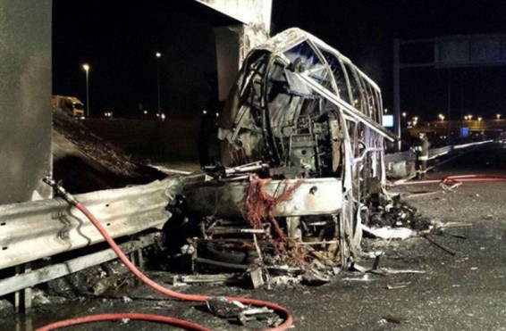 Իտալիայում խոշոր ավտովթարի հետևանքով 16 մարդ է մահացել