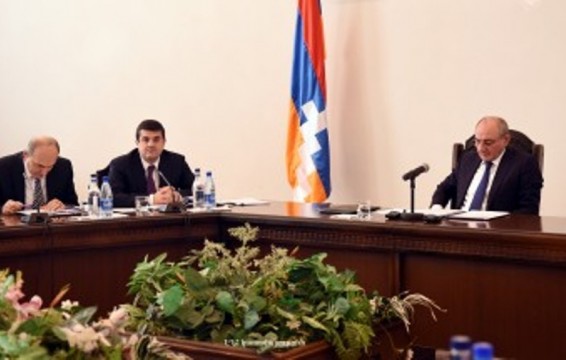 Կառավարության տարեսկզբյան նիստը տեղի է ունեցել Բակո Սահակյանի նախագահությամբ