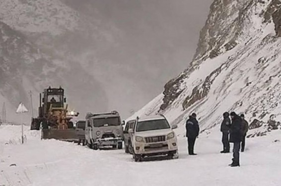 Ստեփանծմինդա-Լարս ավտոճանապարհը բաց է միայն թեթև մարդատար ավտոմեքենաների համար