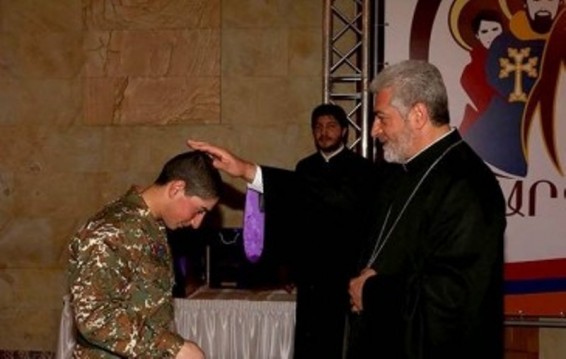 Մեր աղոթքն ենք վերառաքում առ Աստված և հայցում Բարեսեր Տիրոջից, որ օգնական ու զորակից լինի Հայոց բանակին