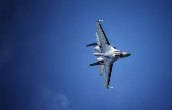 Россия в 2017 году поставит Китаю 10 истребителей Су-35