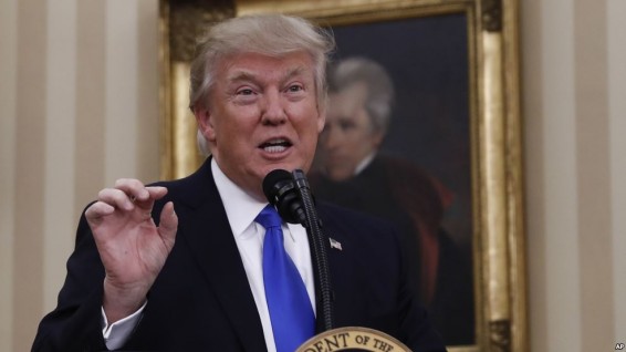 Трамп обвинил американские СМИ в принадлежности к «партии оппозиции»