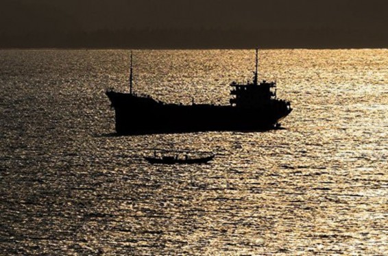 Նավթ տեղափոխող պանամական նավը ծանծաղուտի մեջ է խրվել Ճապոնիայի ափերի մոտ