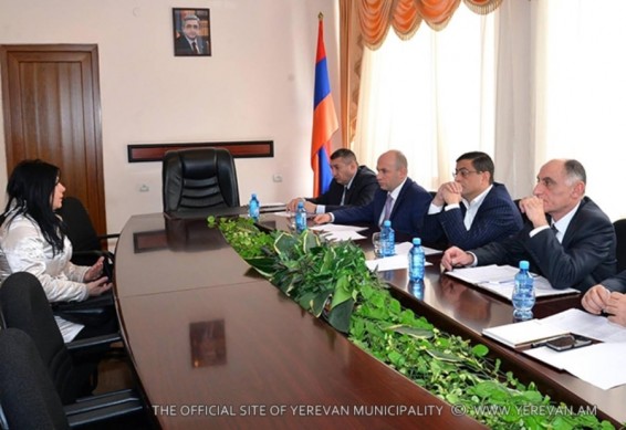 Սահմանված ժամանակացույցով շարունակվում է քաղաքացիների ընդունելությունը
