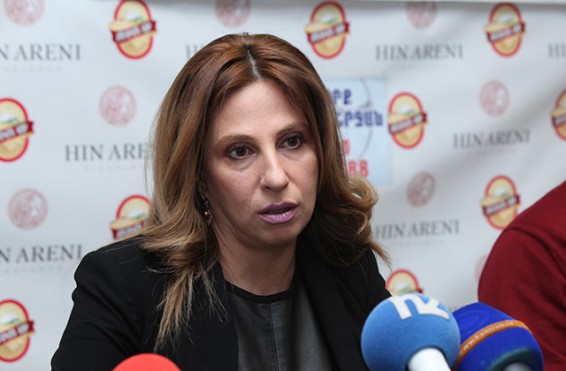 Զարուհի Փոստանջյանը դուրս է եկել «Ժառանգություն» խմբակցությունից