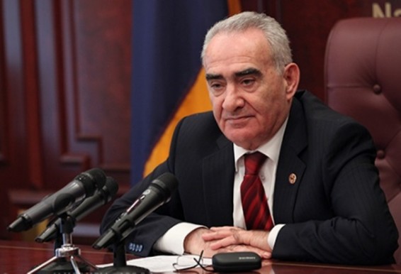 Իմ հարսը բավականին բարեհոգի աղջիկ է , բայց ուզի էլ, չի կարող որևէ մեկին բերել, որևէ տեղ գրանցել. Գալուստ Սահակյան