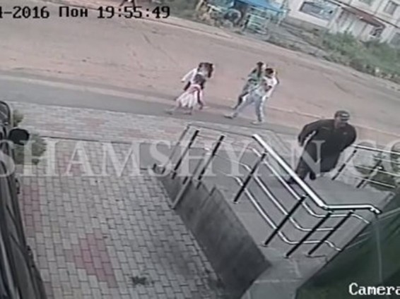 7-ամյա որդուն մահացու վրաերթի ենթարկած վարորդին դանակահարելու գործով 3-րդ նիստն է հետաձգվում