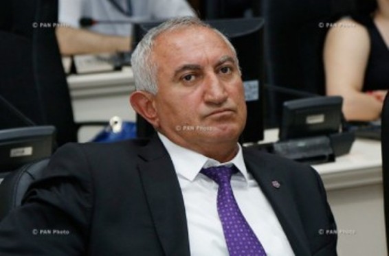 «Նաիրին չանցավ՝ սաղիդ վատ կլինի». Սարգիս Սահակյանը ահաբեկում է գյուղապետերին