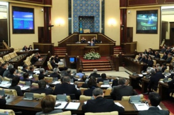 Ղազախստանի խորհրդարանը քվեարկել է իր դերն ընդլայնելու օգտին