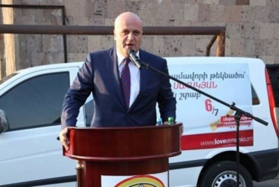 Անգնահատելի է այն սերն ու նվիրվածությունը, որ տալիս եք Դուք ձեր ընտանիքներին.Ասատուր Սահակյան