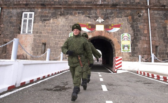 102 российскую базу в Гюмри подняли по тревоге