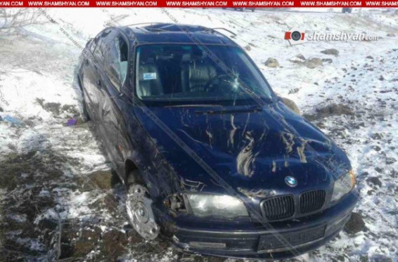 Արագածոտնի մարզում BMW-ն շրջվել է և հայտնվել դաշտում