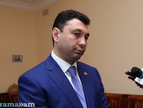 Երեք հույս ունենք`Աստված, ժողովուրդ և մենք. Շարմազանով