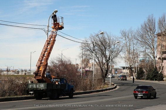 Ծիծեռնակաբերդի խճուղին այսուհետ կլուսավորվի էներգաարդյունավետ ու ժամանակակից ԼԵԴ լուսատուներով