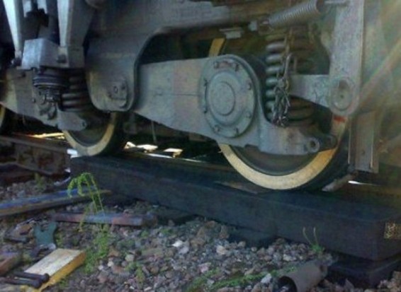 Բեռնատար գնացքը բախվել է «Ինսսան Ֆուգա»-ին. 24-ամյա վարորդի վիճակը ծայրահեղ ծանր է