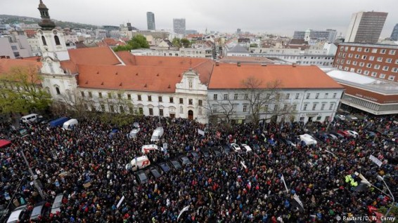 В Братиславе прошел антикоррупционный митинг
